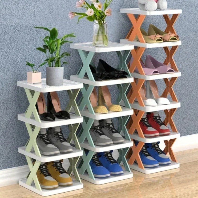 Plastic shoe rack