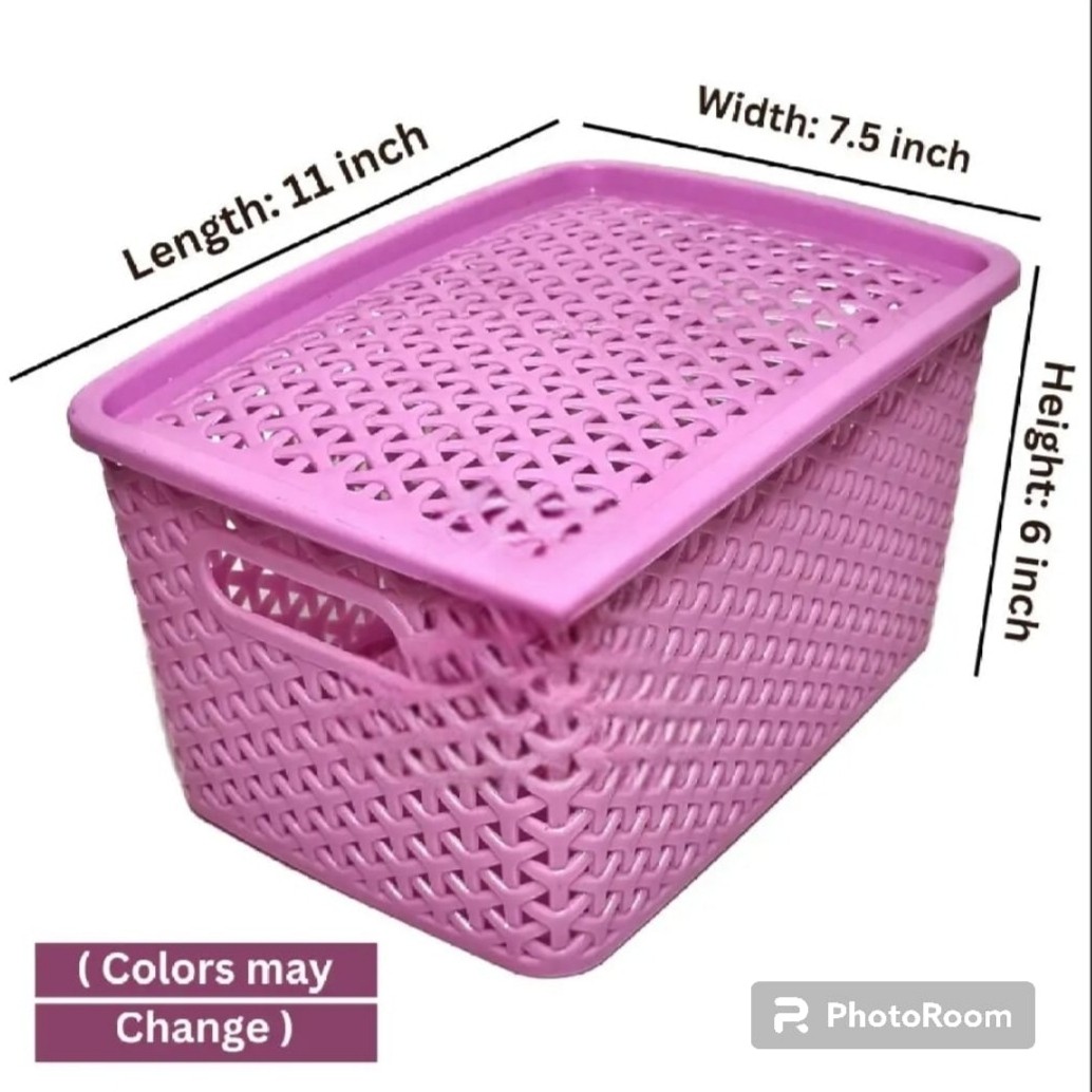 Plastic storage box with cover